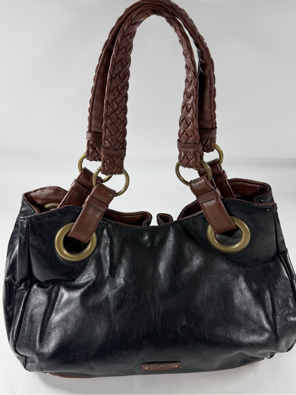 Relic Womens Shoulder Bag Black Brown Braided Handle Brass Grommet Purse